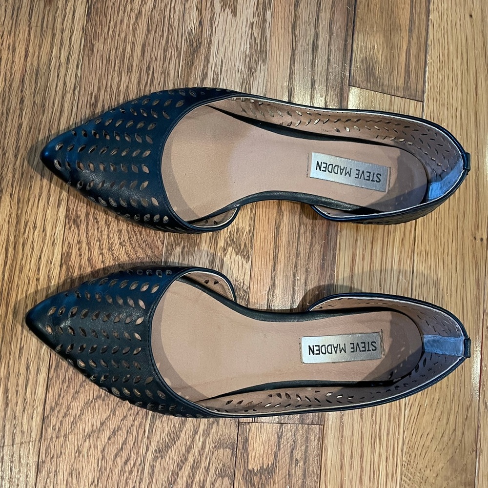 Steve Madden women’s flats size 6